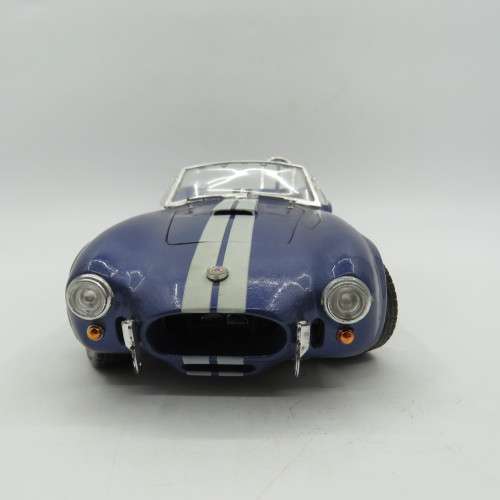 Road Legends Shelby Cobra 427 SK model car - scale 1/18