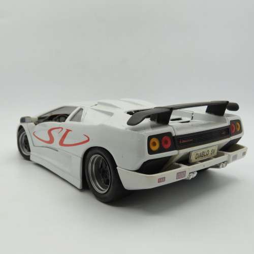 Maisto Lamborghini Diablo SV white model car - scale 1/18 - wiper missing