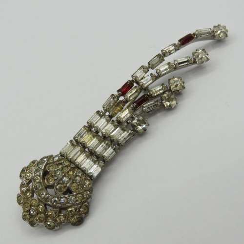 Vintage diamante costume jewellery brooch