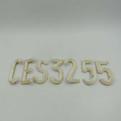 Vintage plastic and aluminum number plate numbers - CES3255