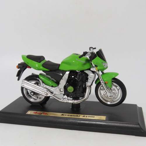 Maisto Kawasaki Z1000 die-cast motorcycle - Scale 1/18 in box