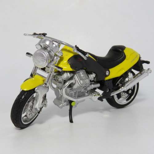 Maisto Moto Guzzi V10 Centauro die-cast motorcycle - scale 1/18