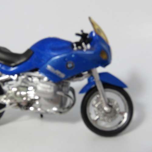Maisto BMW R1100 RR die-cast motorcycle - scale 1/18