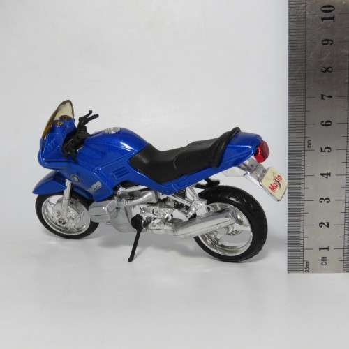Maisto BMW R1100 RR die-cast motorcycle - scale 1/18