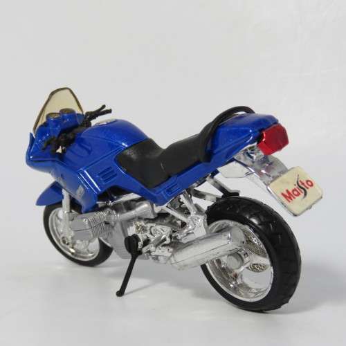 Maisto BMW R1100 RR die-cast motorcycle - scale 1/18