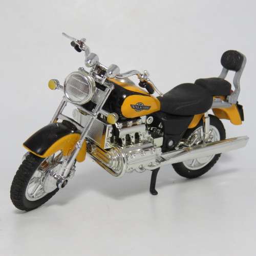 Maisto Honda Fbc Valkyrie die-cast motorcycle - scale 1/18