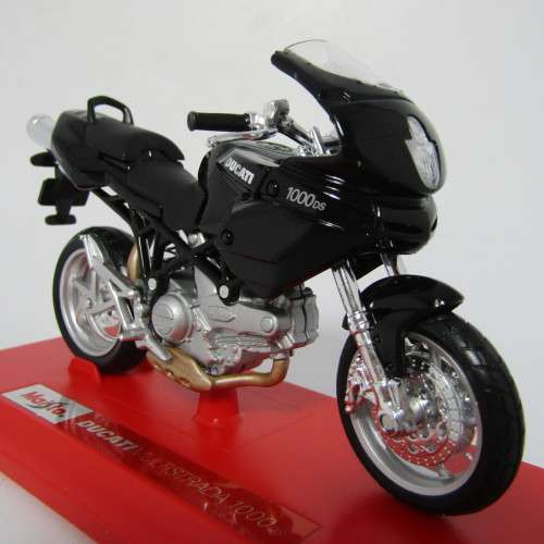 Maisto Ducati Multistrada 1000 DS die-cast motorcycle - scale in box