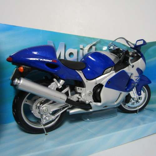Maisto Suzuki GSX 1300 R Hayanusa die-cast motorcycle - scale 1/12 in bo