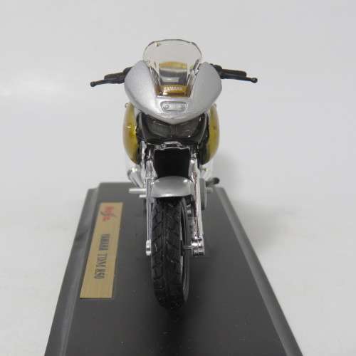 Maisto Yamaha TDM 850 die-cast motorcycle - Scale in box
