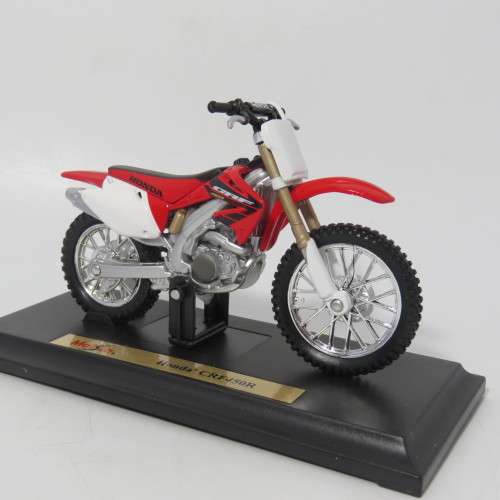 Maisto Honda CRF450R dirt bike die-cast motorcycle - Scale 1/18 in box