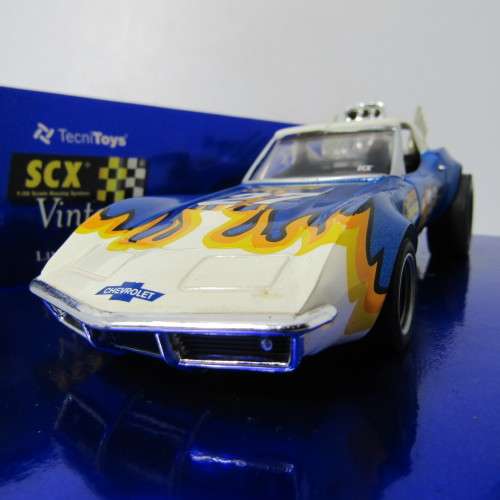 SCX Vintage edition Chevrolet Corvette Stingray Dragstar slot car in box - 1/33