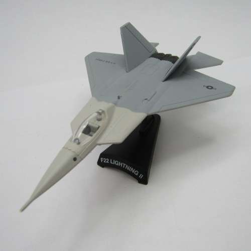 US Air Force F22 Lighting die-cast plane - scale 1/145