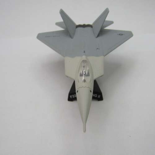 US Air Force F22 Lighting die-cast plane - scale 1/145