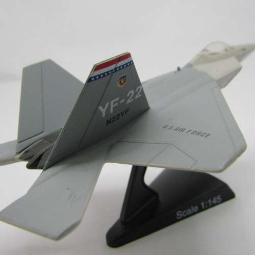 US Air Force F22 Lighting die-cast plane - scale 1/145