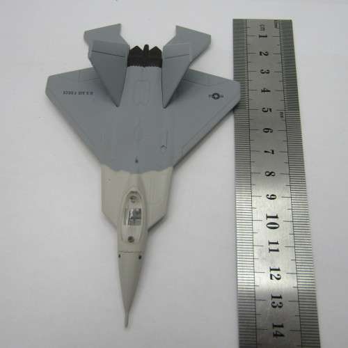 US Air Force F22 Lighting die-cast plane - scale 1/145