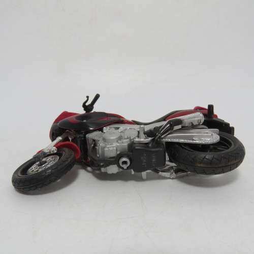 Maisto Yamaha TDM twin 850 model motorcycle - Scale 1/18