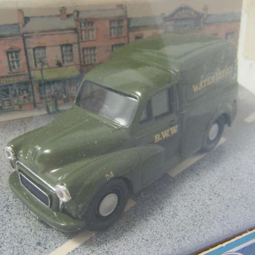 Corgi Classic Models Morris 1000 Water Supply van in box