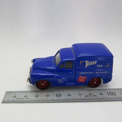 Days Gone Lledo Morris Minor van - Tetley Tea - Issue 2