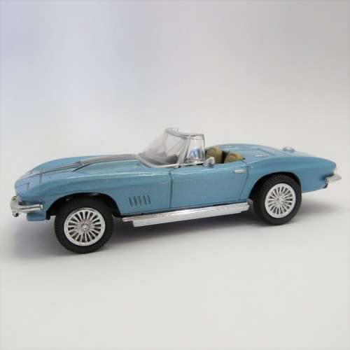 NewRay 1967 Chevrolet Corvette model car - Scale 1/43