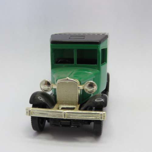 Days Gone Lledo Ford model A van - Unwin`s sweet peas - Issue 18