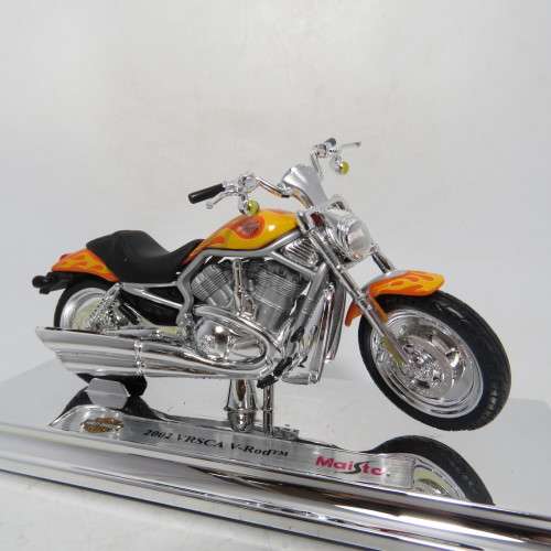 Maisto 2002 Harley Davidson VRSCA V-rod model motorcycle - American Legend series - Scale 1/18