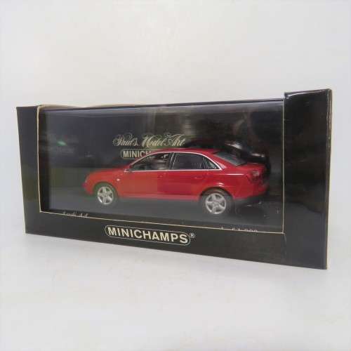 MiniChamps 2000 Audi A4 model car in case - Scale 1/43