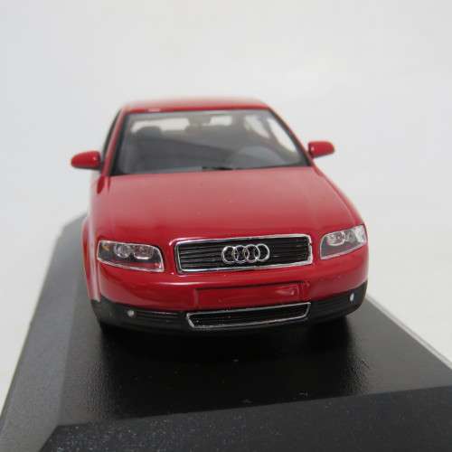 MiniChamps 2000 Audi A4 model car in case - Scale 1/43