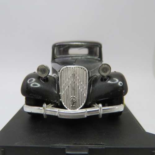 Solido Citroen 15 Six Gaz model car - Scale 1/43