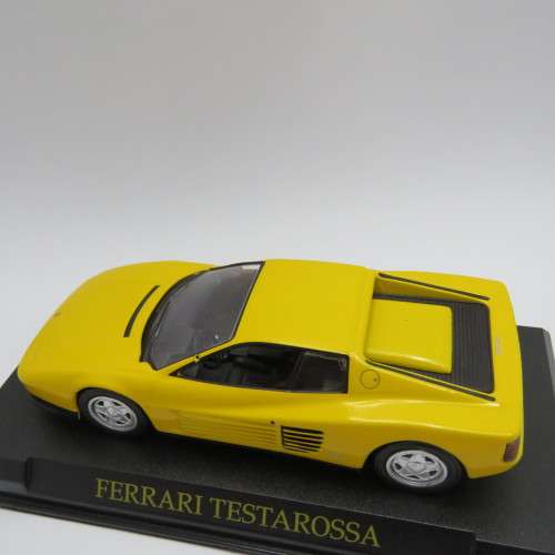 Ferrari TestaRossa die-cast model car - Missing mirror - Scale 1/43