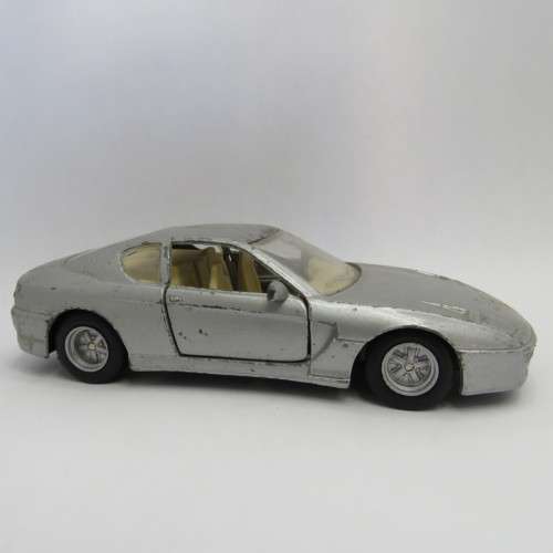 Maisto Shell Ferrari 456 GT die-cast model car - Scale 1/39