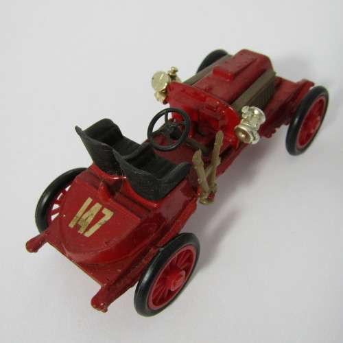 Safir 1902 Renault Course #147 die-cast racing car model