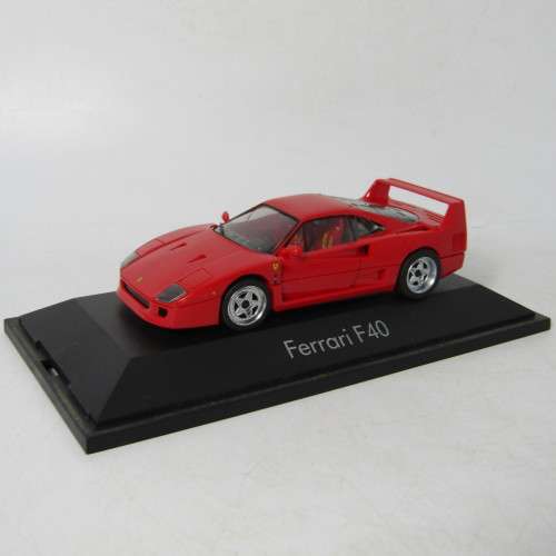 Herpa Ferrari F40 plastic model car - scale