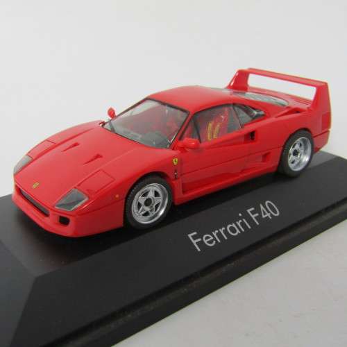 Herpa Ferrari F40 plastic model car - scale