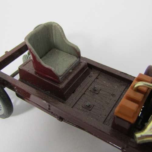 Brumm 1902 Ford 999 model car - engine and steering wheel missing - scale 1/43