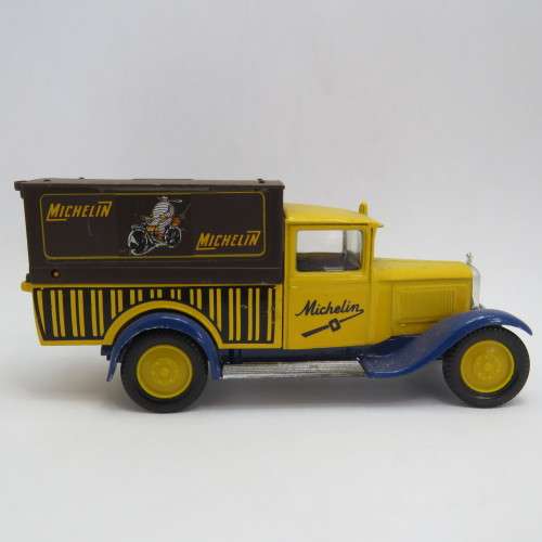 Solido 1930 Citroen C4F delivery van - Michelin tyres - Scale 1/43