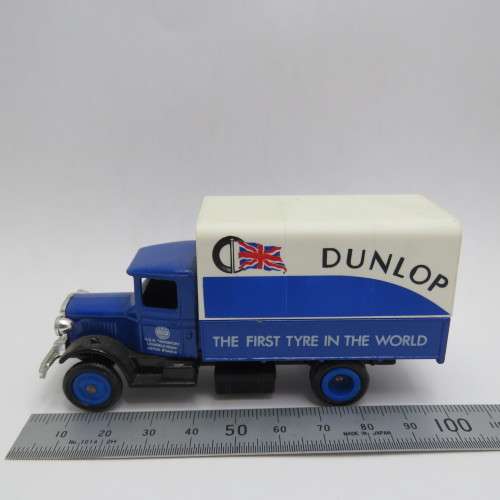 Lledo Days Gone 1934 Mack canvas back truck - Dunlop - DG28