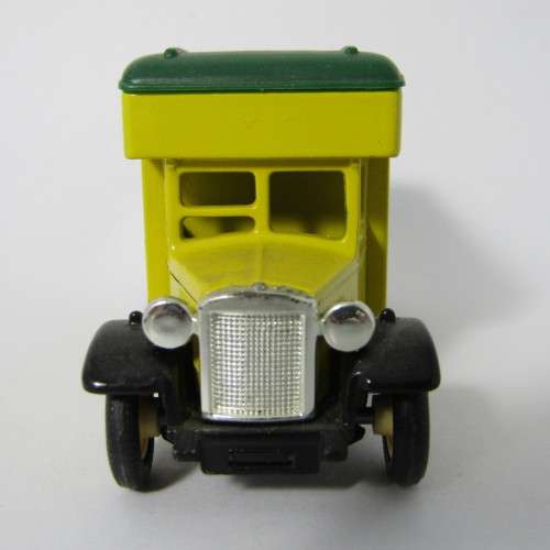 Lledo Days Gone 1934 Dennis Parcels van - Aero Mayflower Transit Co. - DG 16
