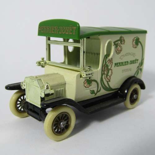 Lledo Days Gone Ford Model T van - Perrier-Jouet - DG 6