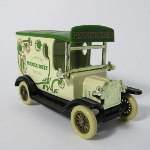 Lledo Days Gone Ford Model T van - Perrier-Jouet - DG 6