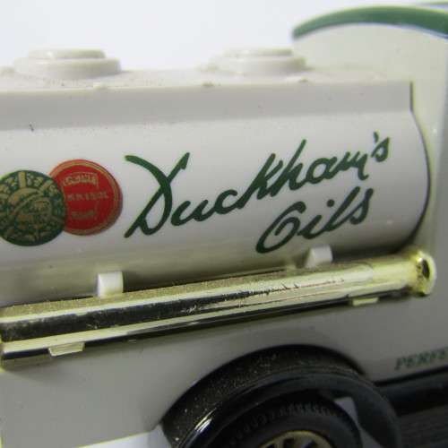 Lledo Days Gone Ford Model T tanker - Duckham`s Oils - DG 8