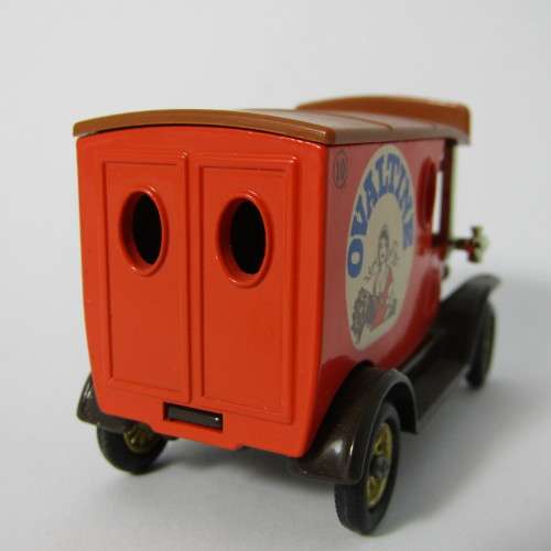 Lledo Days Gone Ford Model T van - Ovaltine - DG 6