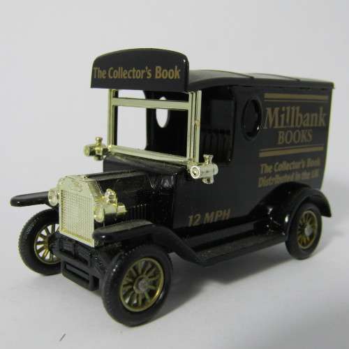 Lledo Days Gone Ford Model T tanker -Schiffer publishing - DG 6