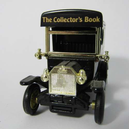 Lledo Days Gone Ford Model T tanker -Schiffer publishing - DG 6
