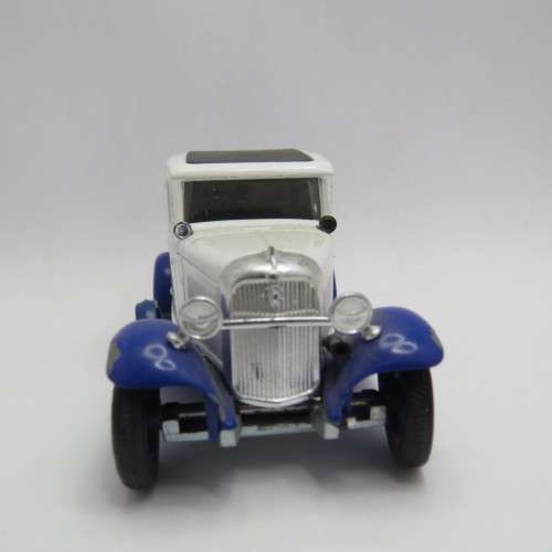 Eligor 1932 Ford delivery van - Gillette - Scale 1/43