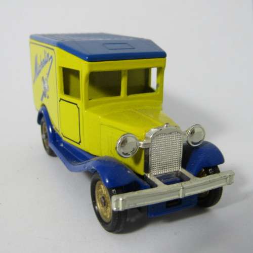 Lledo Days Gone 1934 Ford Model A van - Michelin - DG 13