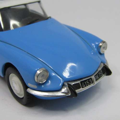 Norev Citroen ID 19 Familiale die-cast model car - scale 1/43