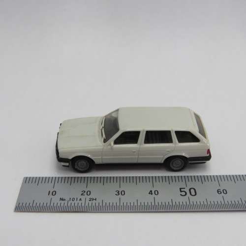 Herpa BMW Touring plastic model car - HO scale 1/87