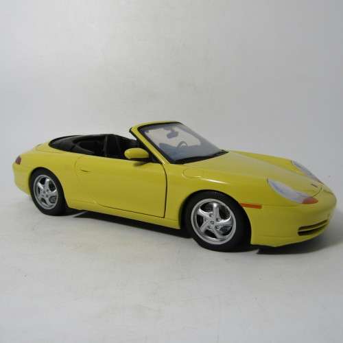 UT Models Porsche 996 Carrera Cabriolet model car - scale 1/18