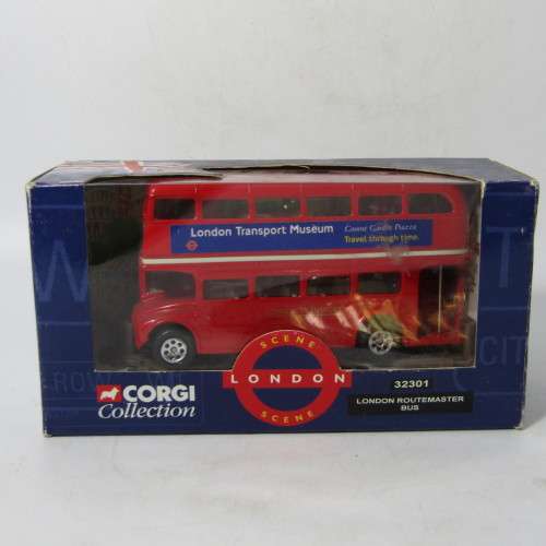 Corgi London Scene #32301 London Routemaster in box