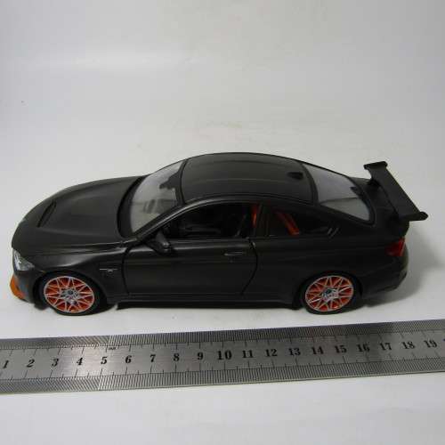 Maisto BMW M4 GTS model car - scale 1/24